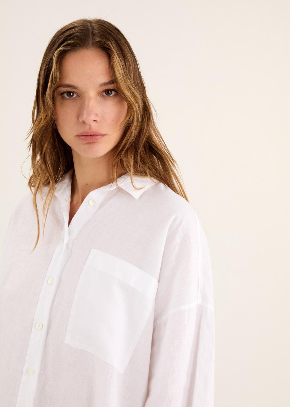 BLUSE MIT AUFGESETZTER BRUSTTASCHE