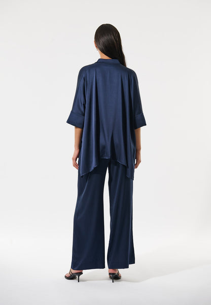 MandyDEA-Blouse with stand collar